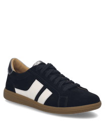 Der Sneaker in schwarz-multi zeigt ein klassisches Design mit Schnürung und hellen Streifenakzenten an der Seite. Er besteht aus einem glatten Material mit einer kontrastierenden gummierten Sohle für zusätzlichen Halt.