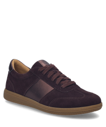 La zapatilla en color Sangría destaca por su material de ante de alta calidad y un cordón clásico. Las características especiales son los insertos en contraste y la suela de goma duradera.