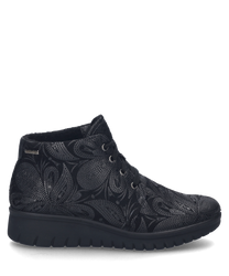 Der schwarze Halbschuh zeichnet sich durch sein elegantes Paisley-Muster aus und besteht aus hochwertigem Material. Der Schuh verfügt über eine Schnürung und eine robuste Sohle die für zusätzlichen Komfort sorgt.