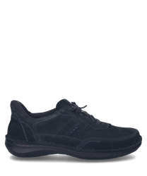 Schwarzer Halbschuh aus weichem Leder mit Schnürung. Der Schuh zeichnet sich durch eine dezente Nahtverzierung und eine robuste Sohle für optimalen Tragekomfort aus.