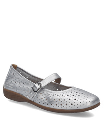 Silberne Ballerina aus Leder mit Lochmuster und dekorativer Schnalle. Die flache Sohle sorgt für Komfort und der glänzende Look verleiht Eleganz.