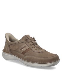 Zapato bajo de cuero marrón con cordones. Suela blanca de goma y detalles de costura visibles.
