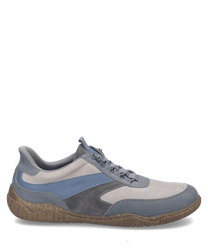 Deze sneaker heeft een vetersluiting en combineert blauw met grijze tinten. Gemaakt van duurzaam materiaal biedt het comfort en stijl voor dagelijks gebruik.