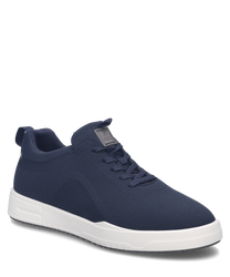 Dunkelblauer Sneaker aus atmungsaktivem Mesh-Material mit Schnürung. Weiße Sohle bietet Kontrast und sorgt für bequemen Halt.