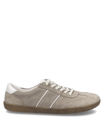 Grauer Sneaker aus Wildleder mit Schnürung. Weiße Akzente und flache Sohle für komfortablen Alltag.