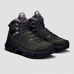 On Running Cloudrock Trek Waterproof