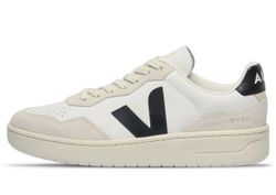 Veja V-90 Leather