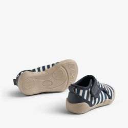 Wheat Beach Shoe Shawn