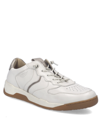 Weißer Sneaker aus Leder mit Schnürung und grauen Akzenten. Perforierte Details an den Seiten sorgen für Atmungsaktivität.