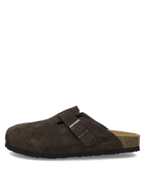 Brauner Clog aus Wildleder mit verstellbarer Schnalle. Bequeme Korksohle für optimalen Tragekomfort.