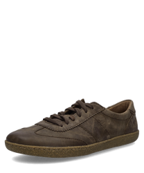 Brauner Sneaker aus Leder mit Schnürung. Robuste Sohle für optimalen Halt.