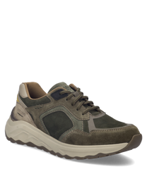 Moderner Sneaker mit Schnürung in Olivgrün und Beige aus Wildleder. Robuste Sohle und dezente Ziernähte bieten Komfort und Stil.