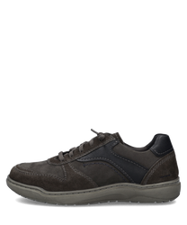 Brauner Halbschuh aus Wildleder mit Schnürung. Dunkle Akzente und robuste Sohle verleihen Eleganz und Komfort.