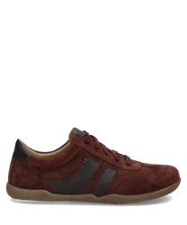 Brauner Sneaker aus Wildleder mit Schnürung und seitlichen schwarzen Akzenten. Die Sohle besteht aus Gummi und bietet guten Halt.