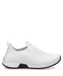 Weißer Sneaker aus leichtem Textil mit Gummizug für einfaches Anziehen. Die Sohle ist robust und bietet optimalen Halt.