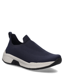 Dunkelblauer Sneaker mit Gummizug aus atmungsaktivem Mesh-Material. Die Sohle ist weiß und leicht erhöht für zusätzlichen Komfort.