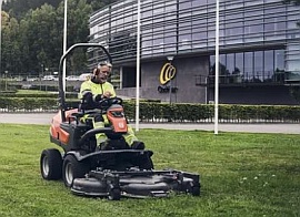 Husqvarna P 520DX Frontmäher Profi-Aufsitzfrontmäher / Frontmaeher / Profi-Aufsitzfrontmaeher