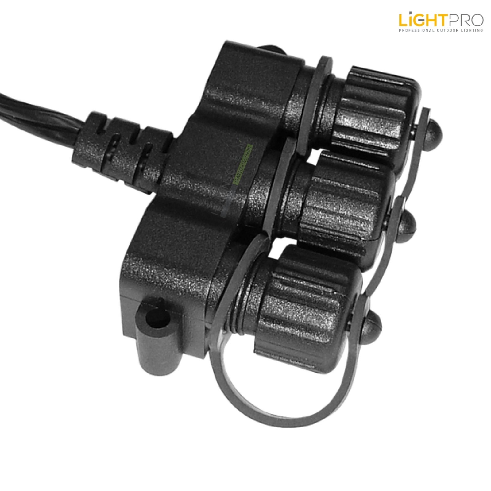 Abbildung zeigt freigestelltes Produktfoto zu Lightpro Kabelverteiler 3-fach IP44