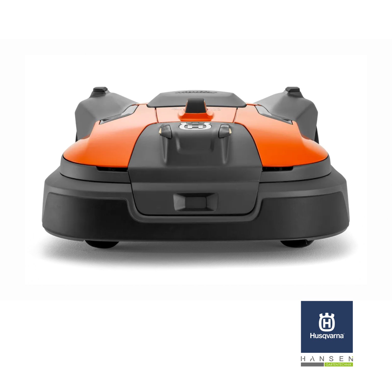 Abbildung zeigt freigestelltes Produktbild mit Frontansicht zu Husqvarna Automower® 540 EPOS®