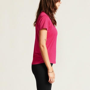 Craft Damen Funktionsshirt T-Shirt Laufshirt CORE Essence Ss Tee 2 W - Bild 2 Craft Damen Funktionsshirt T-Shirt Laufshirt CORE Essence Ss Tee 2 W - Bild 2