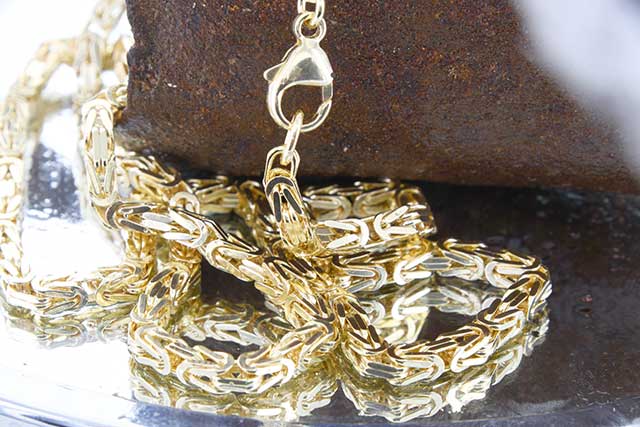 Königsketten aus Gold