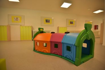 Krabbelzug 3 Waggons mit Endteilen 5tlg.