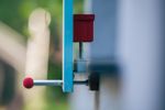 62084-Vogelbeobachtungssttion-bunt-detail.jpg