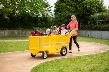 E-Kinderbus MARIO 6-Sitzer 
