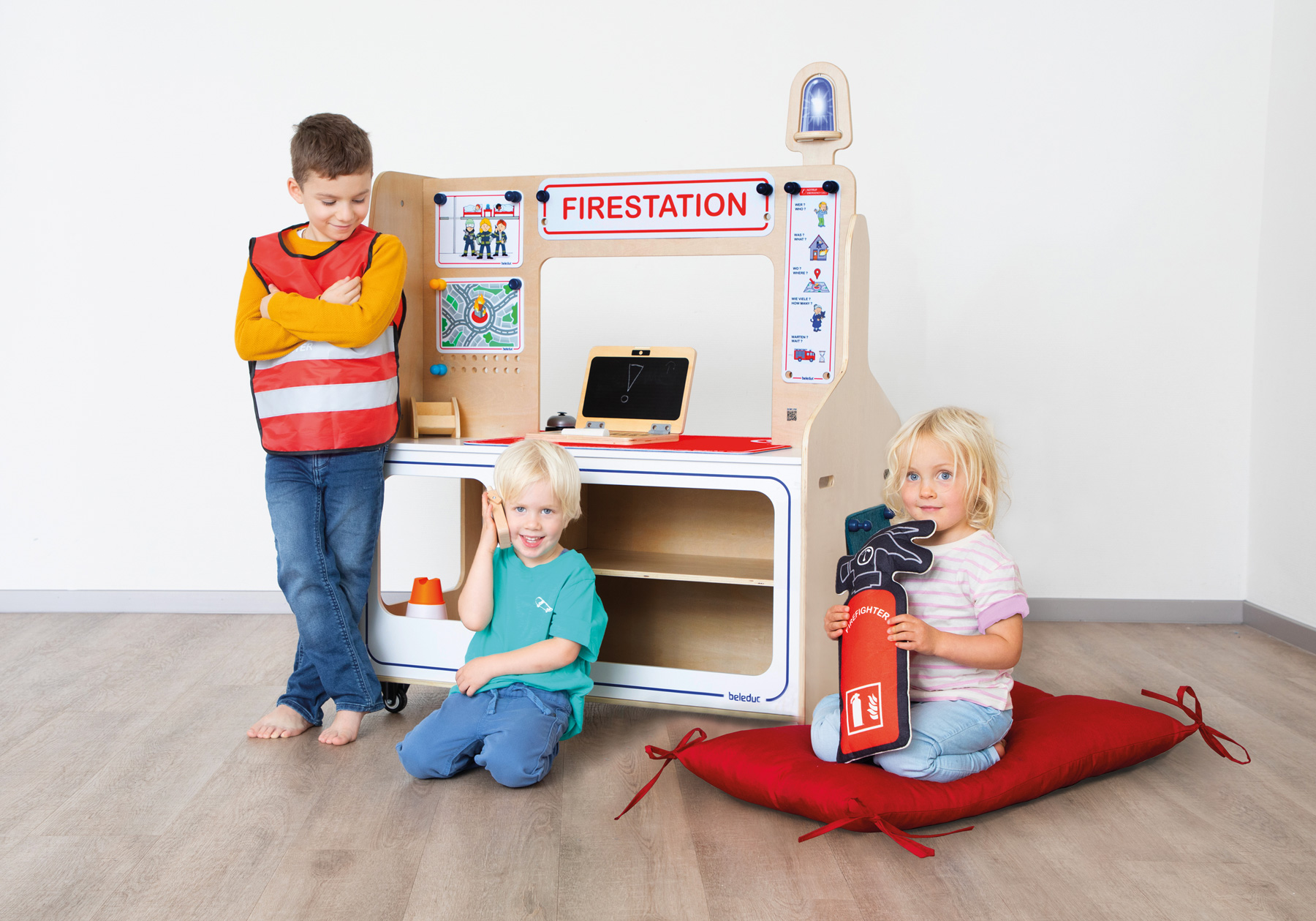 Rollenspielset Feuerwehr Polizei Polizei und Feuerwehr Rollenspielset Feuerwehr Polizei Polizei und Feuerwehr