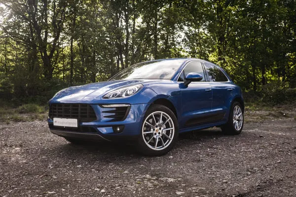 Porsche Macan Portrai