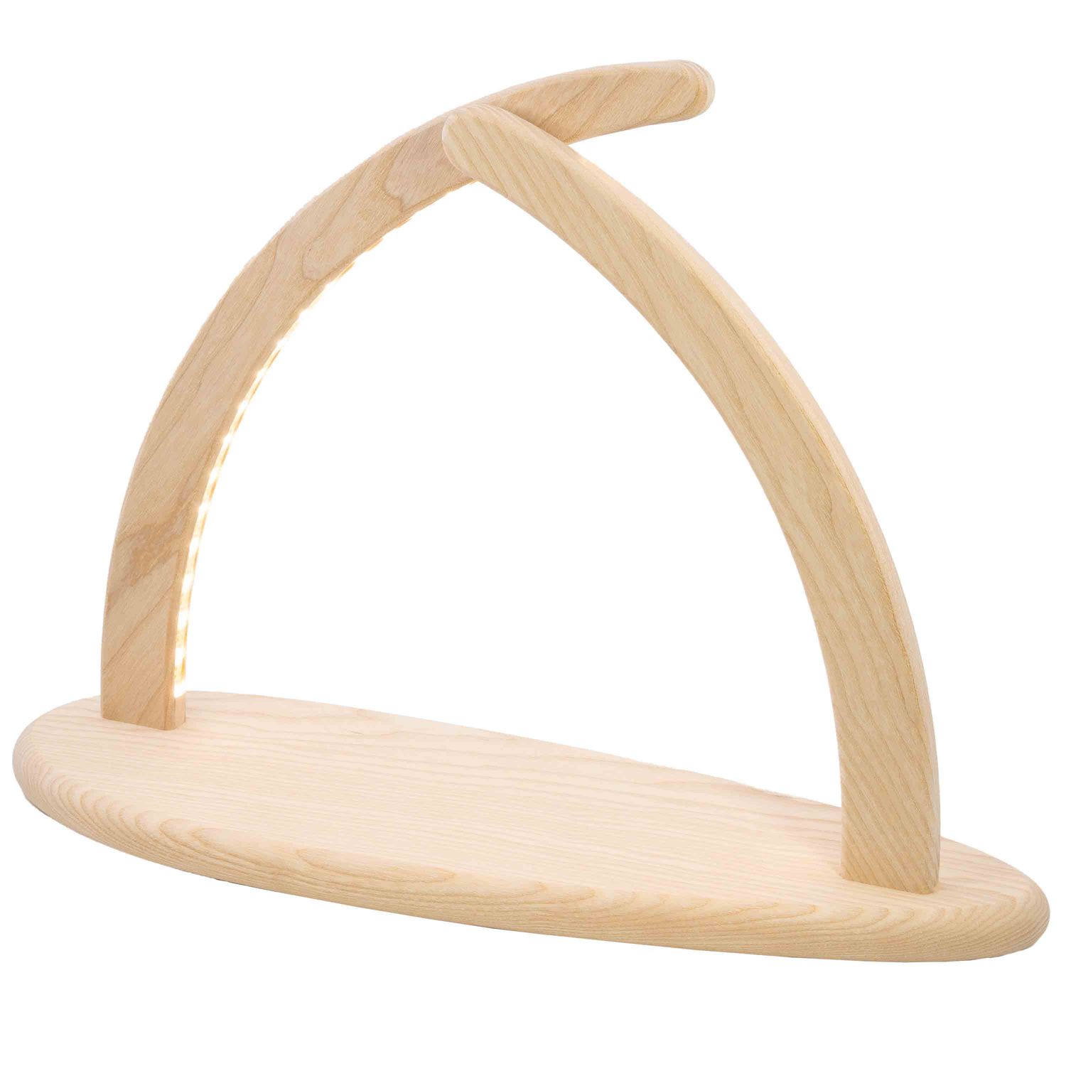 Ein moderner spitzer Lichterbogen mit einer ovalen Basis in minimalistischer Form ohne Bestückung und Details