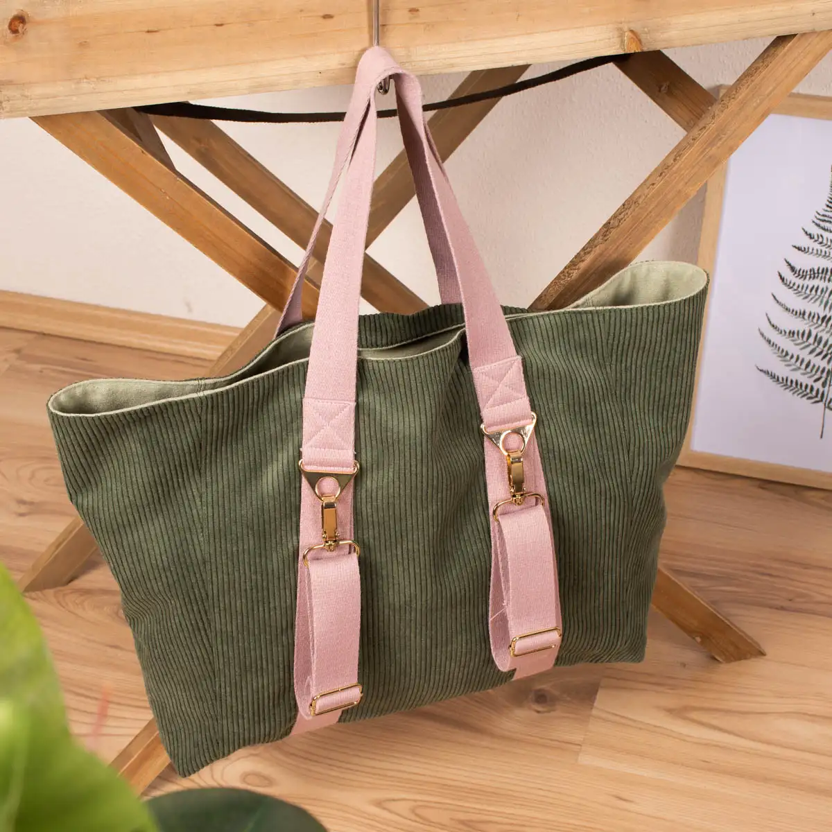 Yoga Tasche aus Cordstoff in dunklem Grün