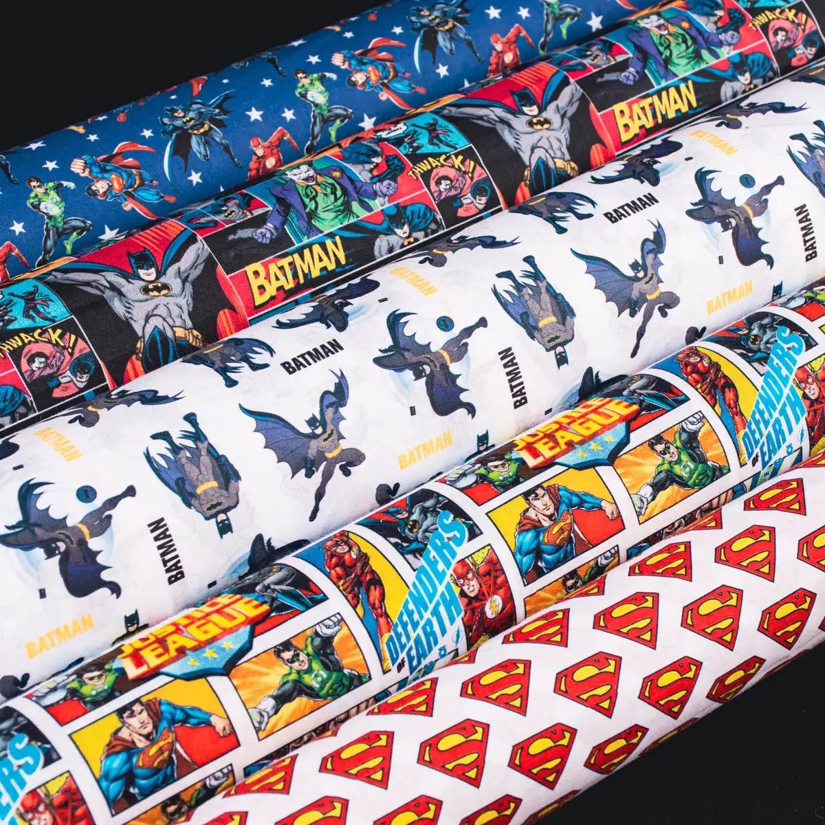 Superhelden Batman und Superman Stoffe Meterware mit Logo