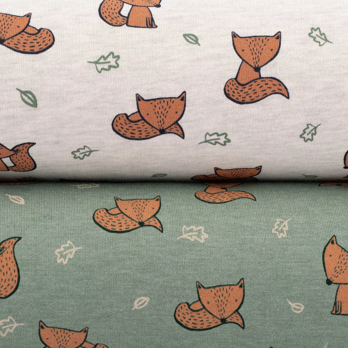 Gemusterter Sweatstoff meliert mit Fuchs-Print Gemusterter Sweatstoff meliert mit Fuchs-Print