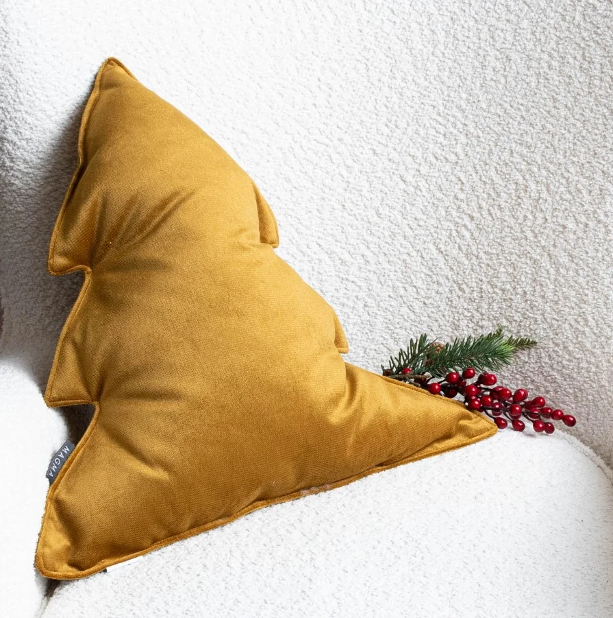 Kissen mit Tannenbaum-Motiv