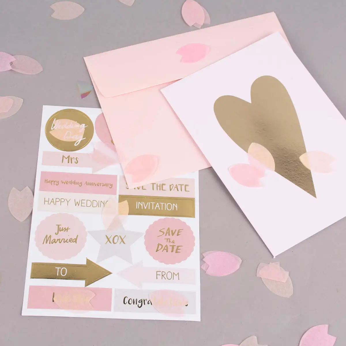 Hochzeitskarte mit Stickerbogen zum Gestalten, Konfetti und Umschlag