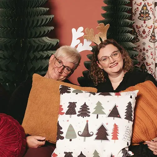 verschiedene Kissen von SCHÖNER LEBEN mit weihnachtlichen Motiven