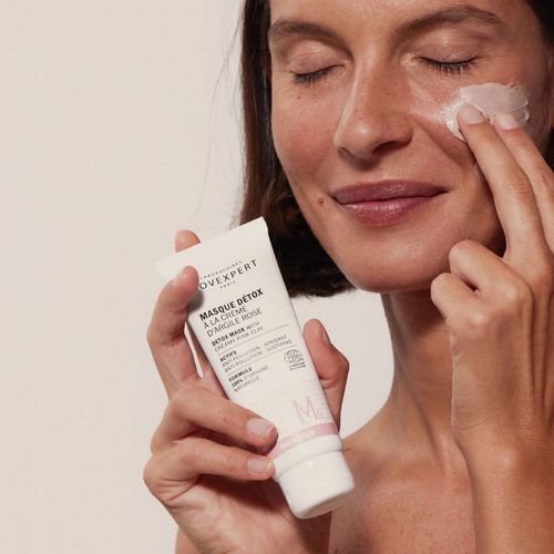 Detox Mask With Creamy Pink Clay 2