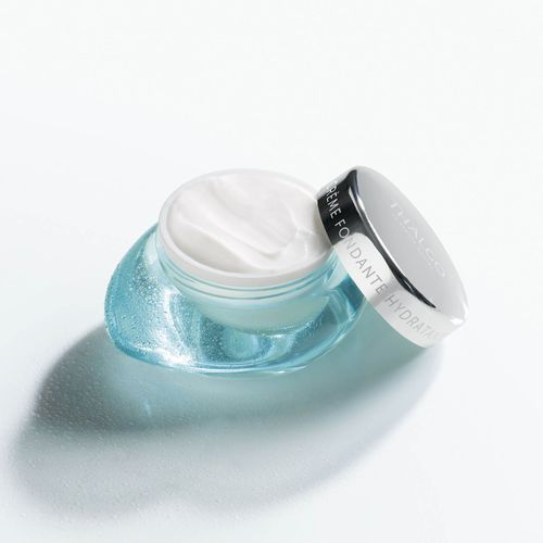 Kühlendes Feuchtigkeitsfluid 1