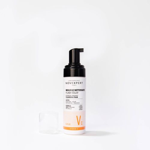 Express Radiance Cleansing Foam 2