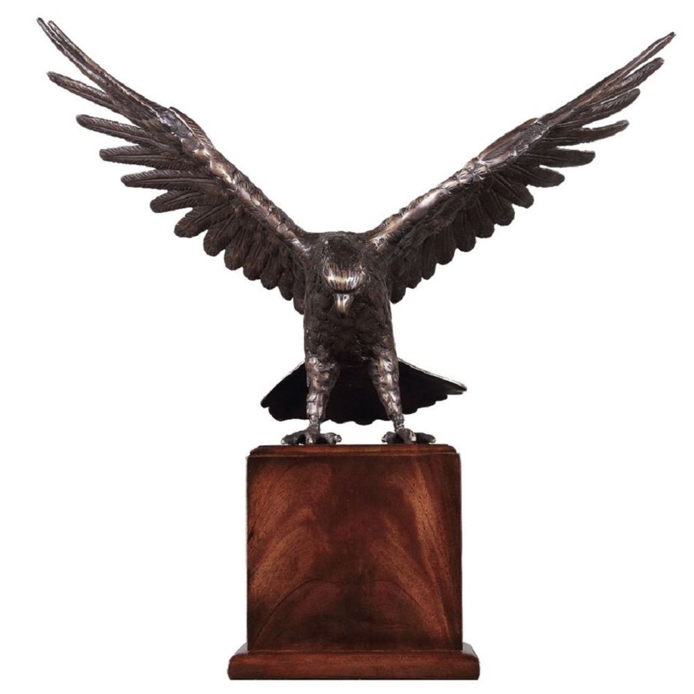 Bronze Skulptur Fliegender Adler auf Holzsockel