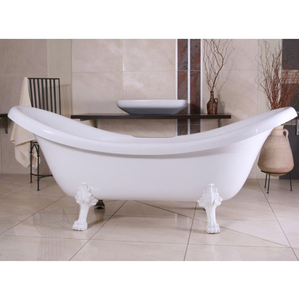 Freestanding bathtub with golden lion's feet by Casa Padrino in the baroque and art nouveau style