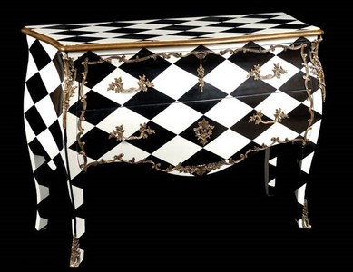 4251760307847 - Barock Kommode Schwarz   WeiÃ Karo mit goldenen Metall Applikationen
