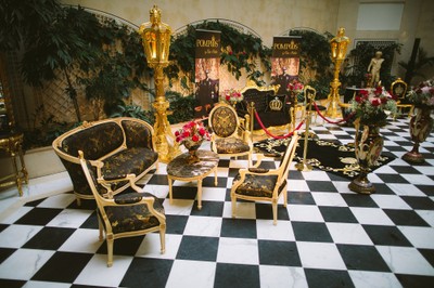 4251287798425 - Pompöös by Barock Wohnzimmer Set Creme Oliv mit goldenem Muster - Pompööse Barock Wohnzimmermöbel designed by Harald Glööckler 4251287798425 - Pompöös by Barock Wohnzimmer Set Creme Oliv mit goldenem Muster - Pompööse Barock Wohnzimmermöbel designed by Harald Glööckler