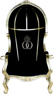 4251549308775 - Pompöös by Luxus Ballon Barock Sessel Schwarz Gold mit glitzernder Krone - Pompööser Barock Sessel designed by Harald Glööckler 4251549308775 - Pompöös by Luxus Ballon Barock Sessel Schwarz Gold mit glitzernder Krone - Pompööser Barock Sessel designed by Harald Glööckler