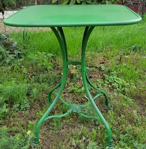 4251549315490 - Gartentisch 60 x 60 x H 75 cm - verschiedene Farben - Schmiedeeisen GartenmÃ¶bel