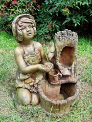 4251549338154 - Deko Gartenbrunnen GrÃ¼n   Braun H 59 cm - Luxus Kunststein Brunnen