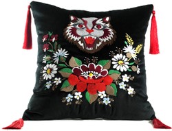 4251549353812 - Luxus Deko Kissen mit Troddeln Cat Schwarz Mehrfarbig 45 x 45 cm - Feinster Samtstoff - Wohnzimmer Kissen 4251549353812 - Luxus Deko Kissen mit Troddeln Cat Schwarz Mehrfarbig 45 x 45 cm - Feinster Samtstoff - Wohnzimmer Kissen