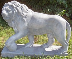 4251549359203 - Luxus Deko Skulptur LÃ¶we mit Ball links Grau 75 x 22 x H 58 cm - Prunkvolle Gartendeko