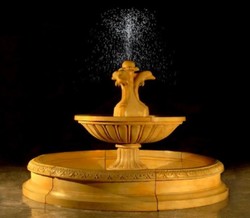 4251549360988 - Jugendstil Gartenbrunnen mit dekorativen Delfinen Beige Ã 234 x H 145 cm - Runder Springbrunnen mit Umrandung